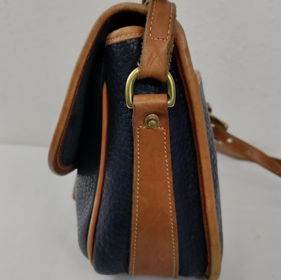 ⭐PRICE DROP⭐🛍️ Dooney &  Bourke Vntg Equestrian Navy Blue AWL Crossbody Bag - Picture 5 of 15